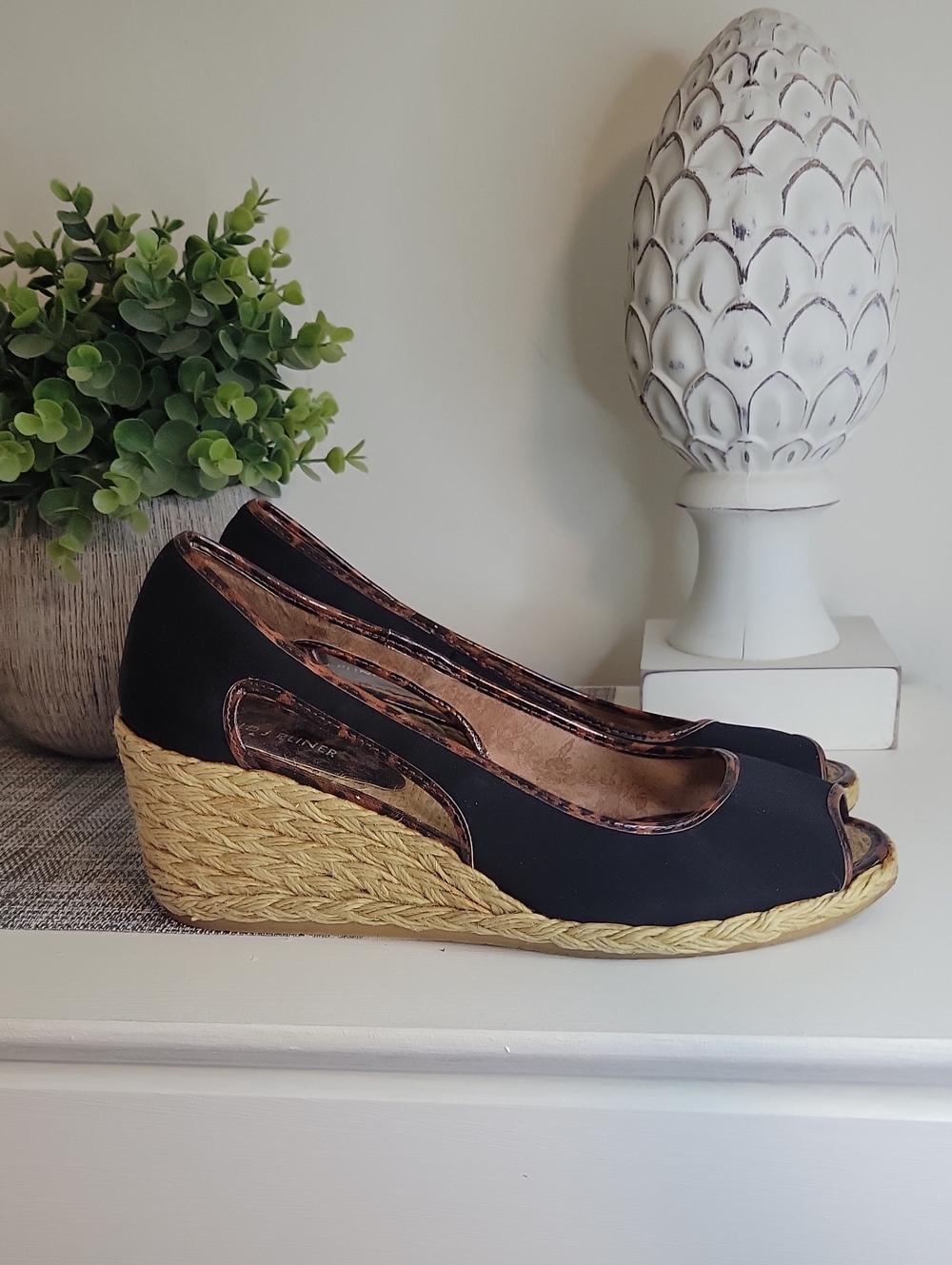 Cole Haan Black Espadrille Wedge Peep-Toe Women’s Shoe SZ 9 M